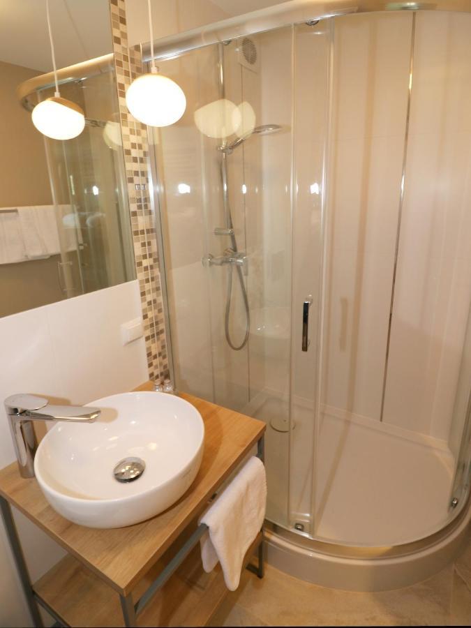 Falcon Apartment Center 3 Krolewska Varsovia Exterior foto